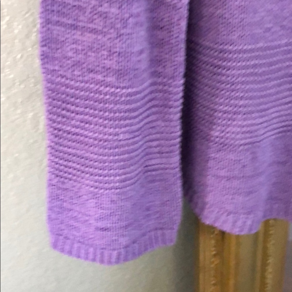 Sweater - Picture 3 of 4